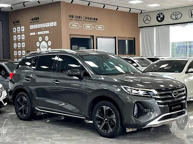 GAC Trumpchi GS4 2022 с табличкой SHMS в Китае
