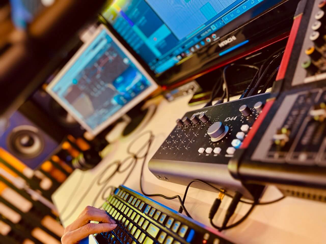 студийное оборудование