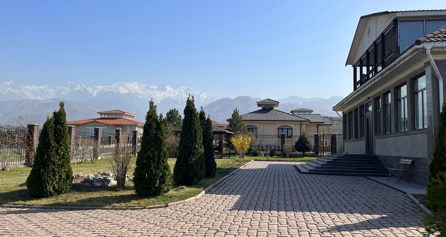 Азиялық жапондық топтық секс порно