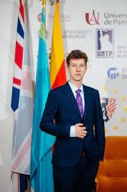 Кропивницкий Роман Игоревич