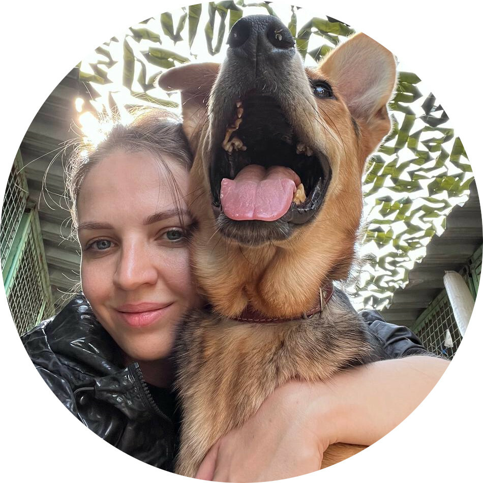 Волонтёр Лена