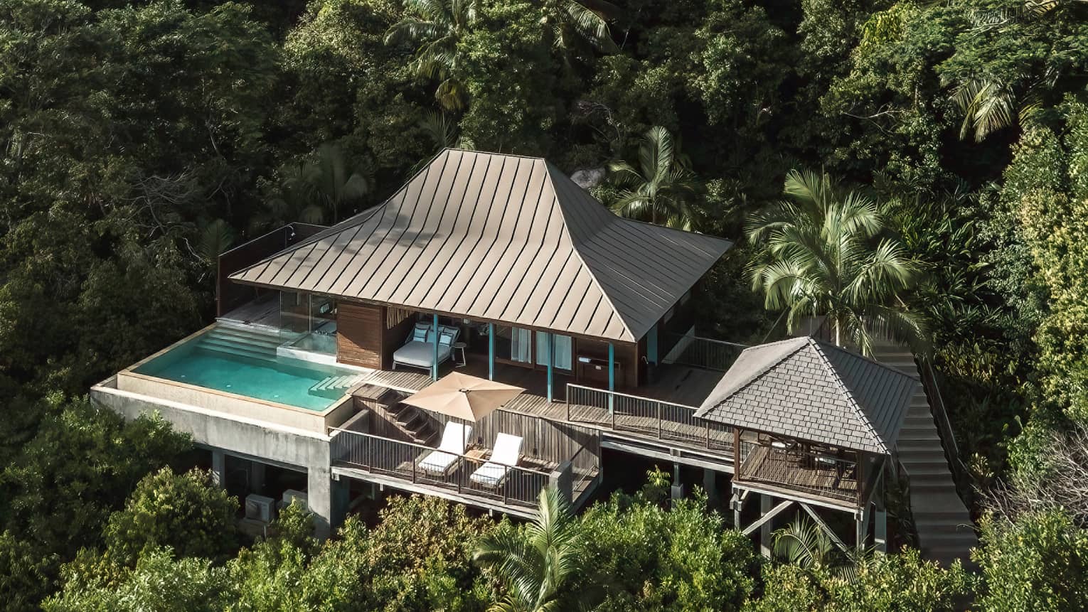 Four Seasons Resort Seychelles at Desroches Island