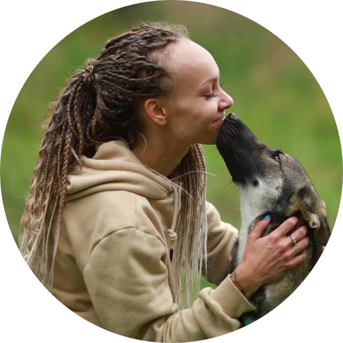 Волонтёр Люба