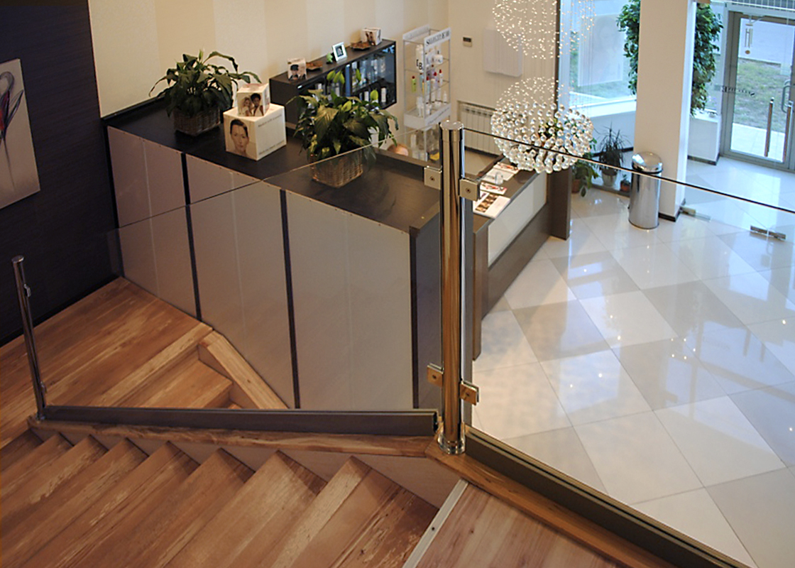 Стеклянные перила