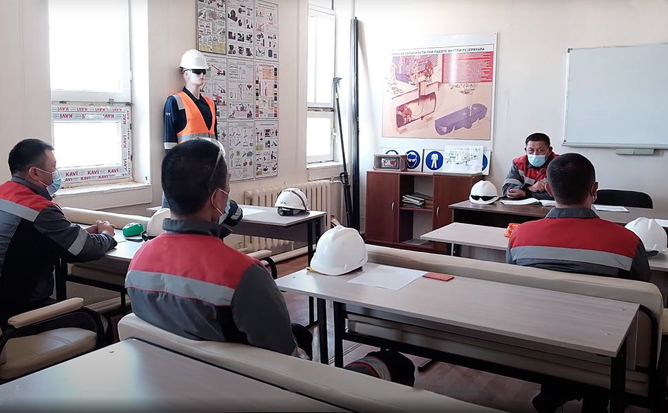 жетілген әйелдермен топтық секс Жетілген әйелдердің эротикалық бейнелері