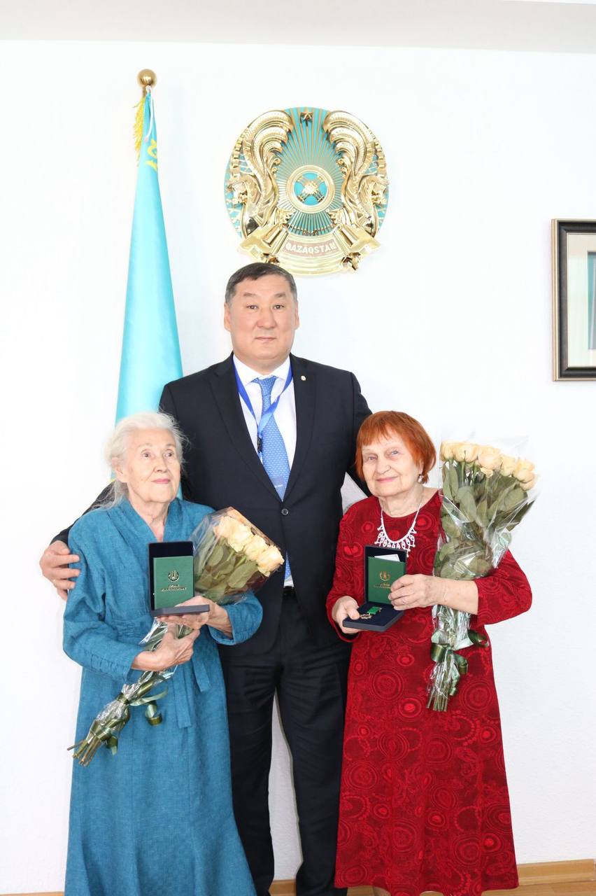 Официальная встреча и награждение