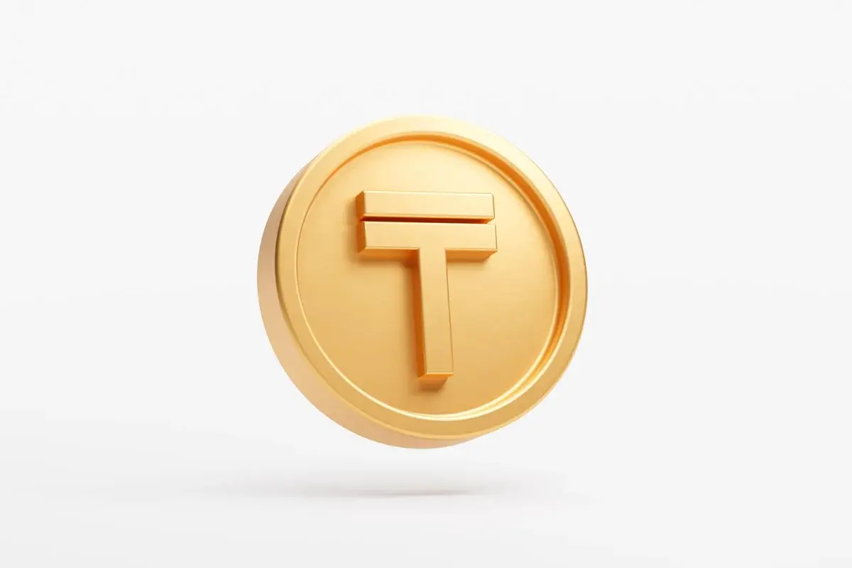 Золотая монета тенге — обложка форума по исламским финансам