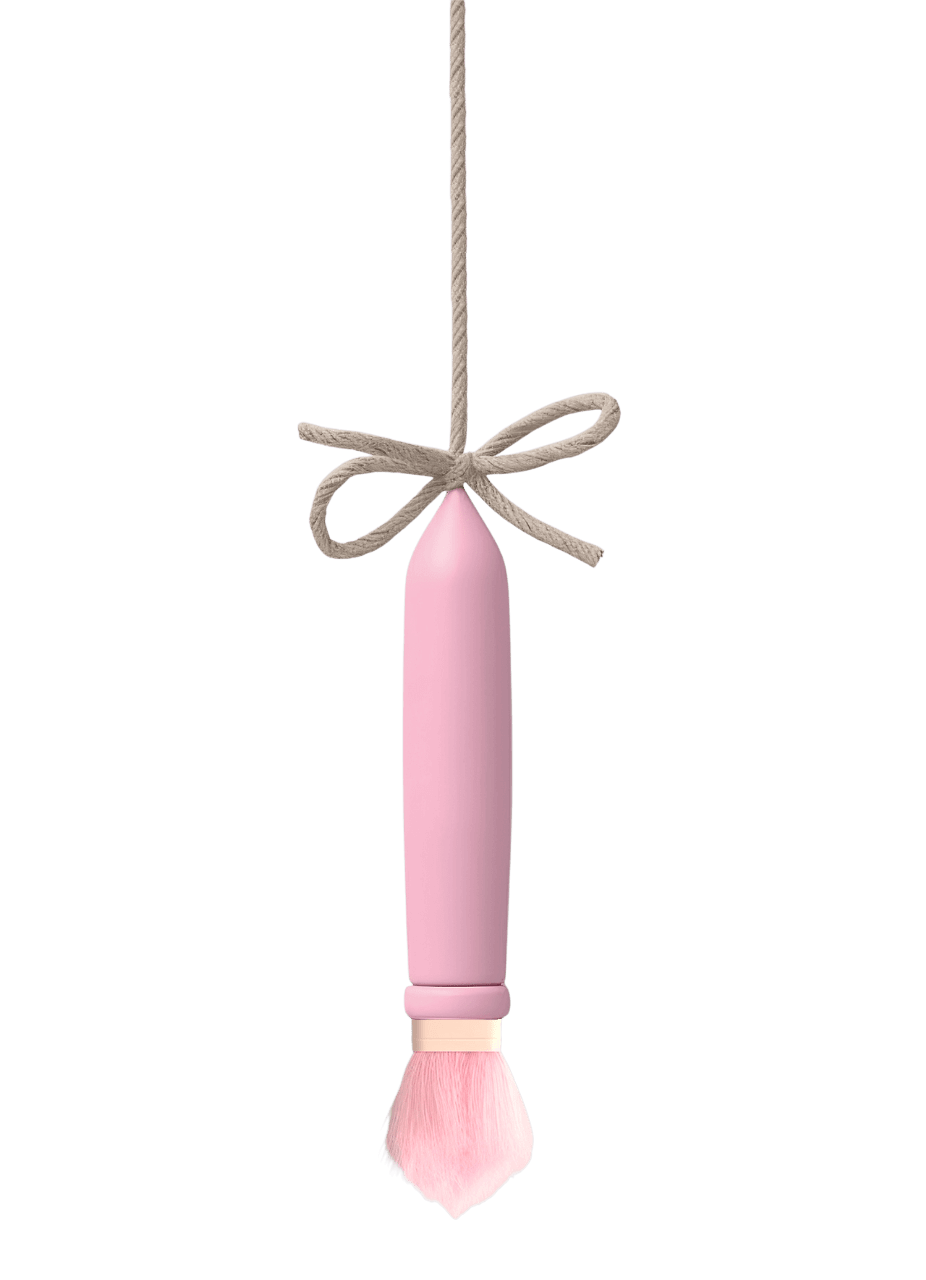 Милая розовая кисточка со нежным ворсом, подвешенная на веревочке