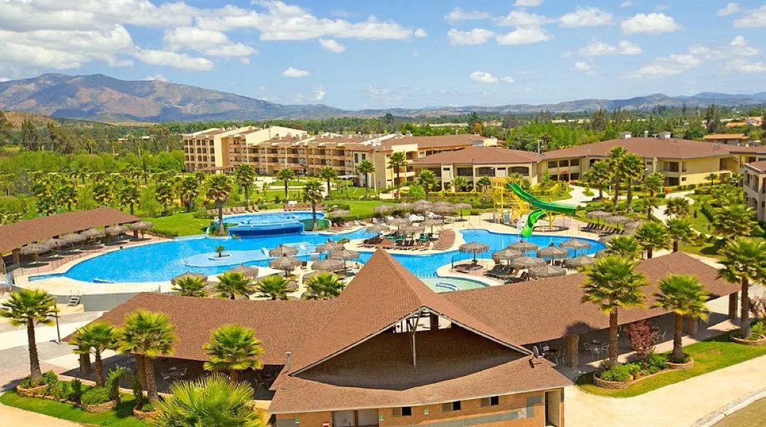 Rosa Agustina Conference Resort & Spa — аквапарк Haisan
