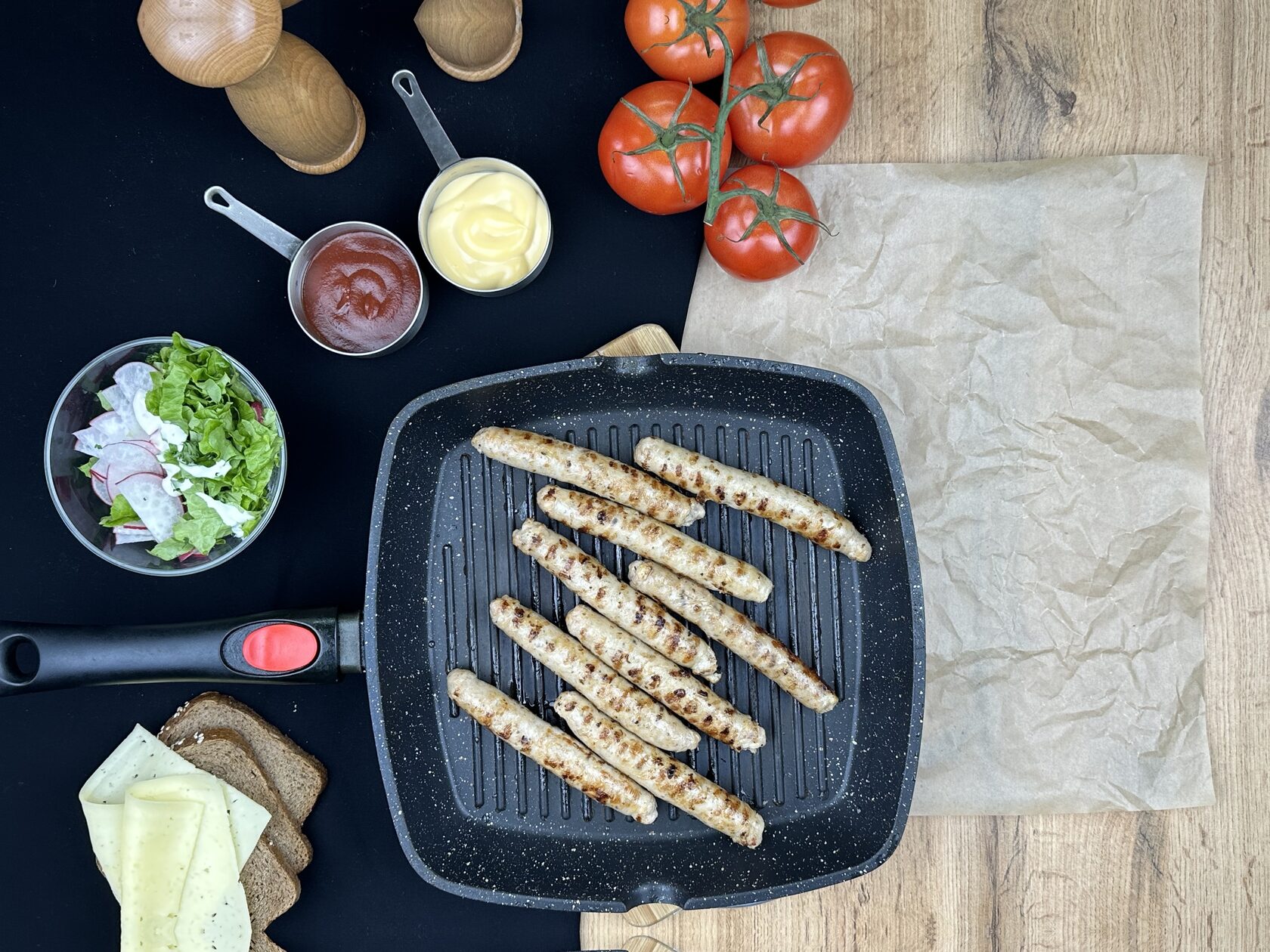 Купить самые сочные Колбаски гриль HALAL в Алматы