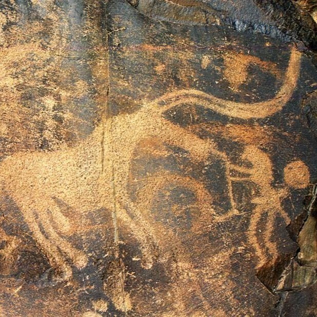tour to rock paintings in kazakhstan