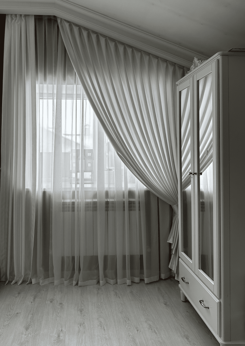 Комплект штор для спальни, заказать в Алматы