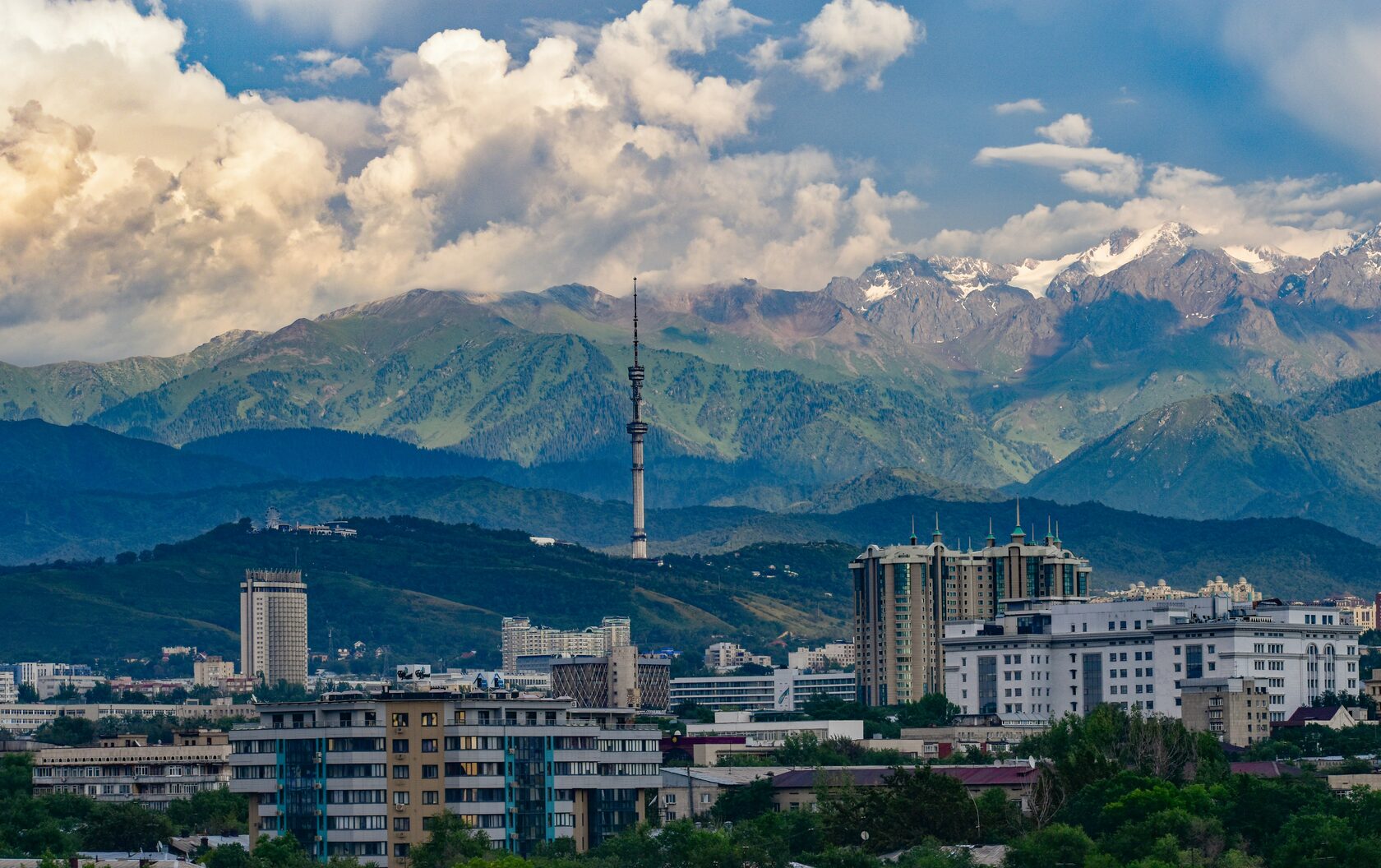 Almaty and the Zailiysky Alatau