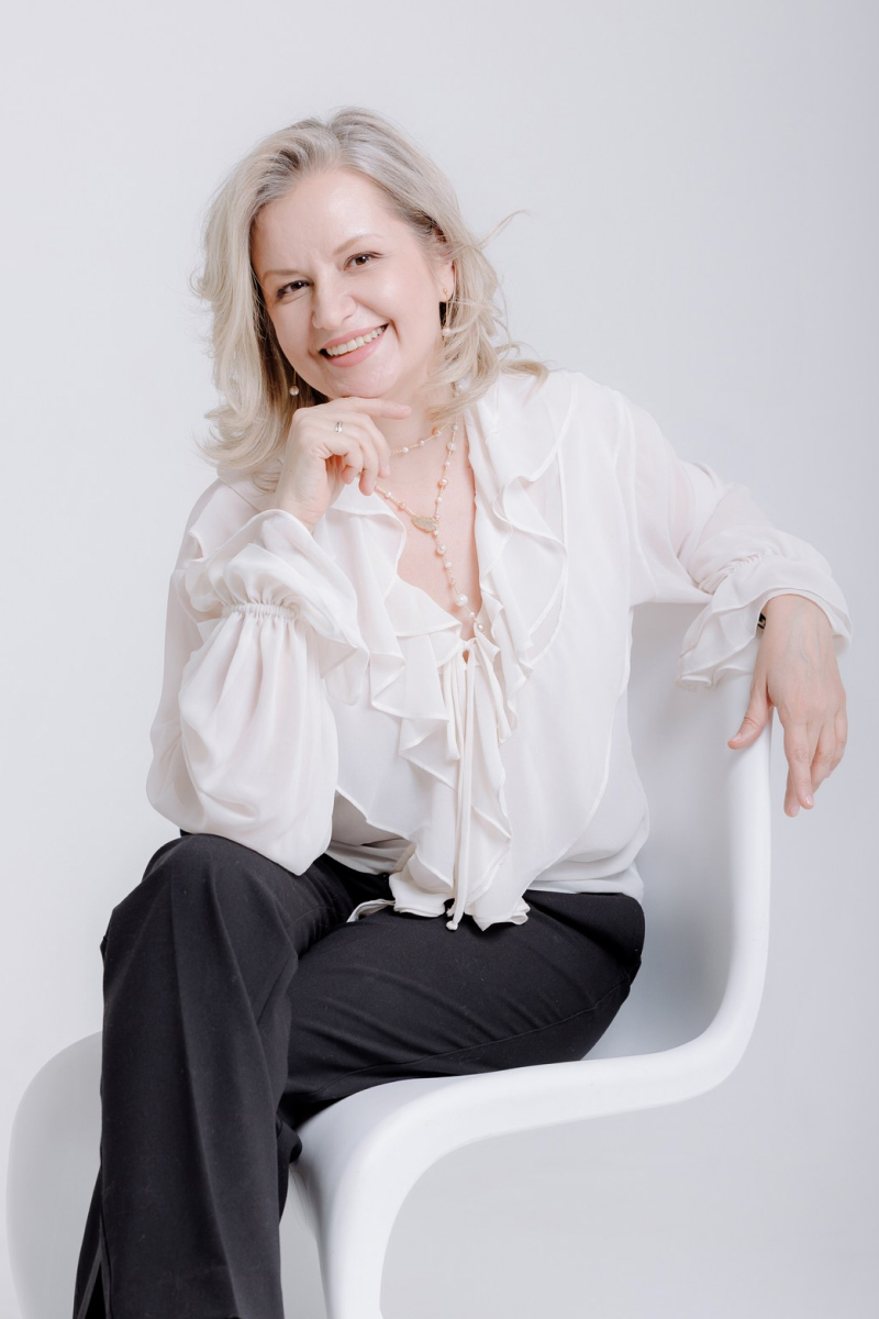 Елена Звёздная