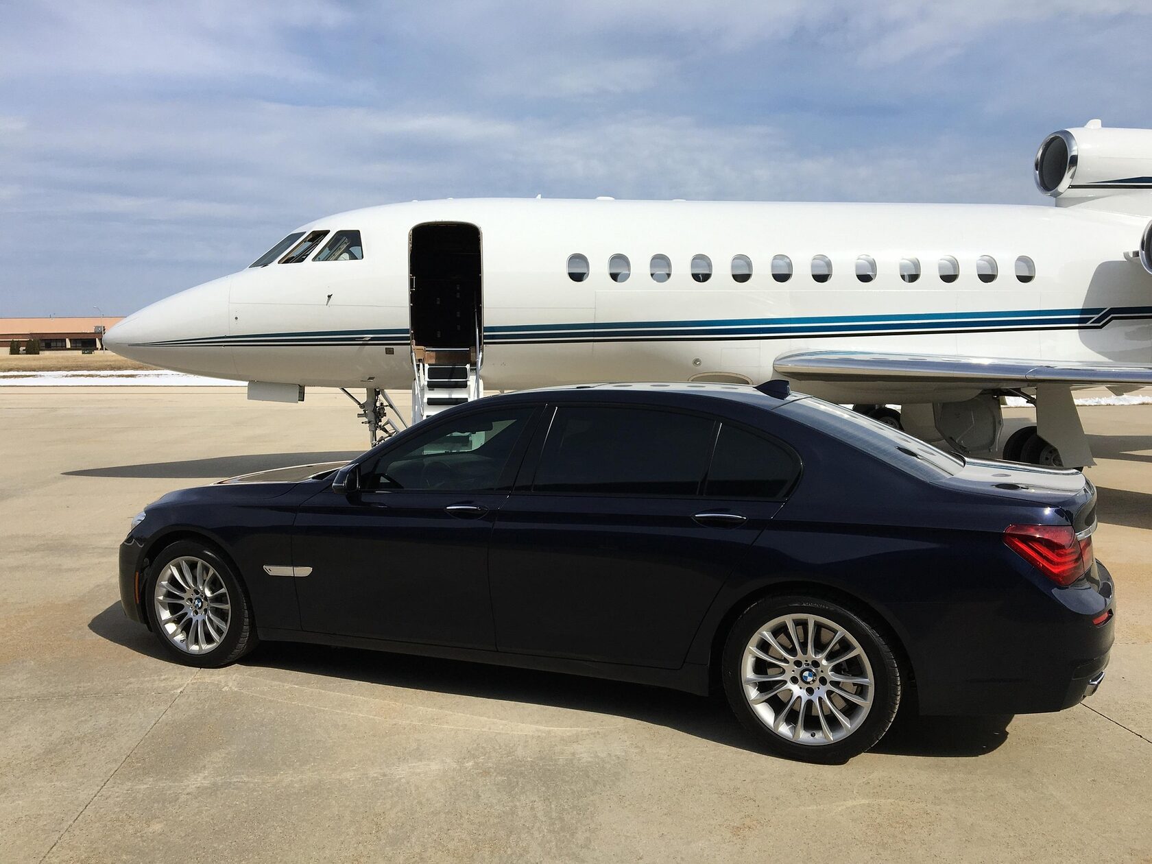 Executive travel setting