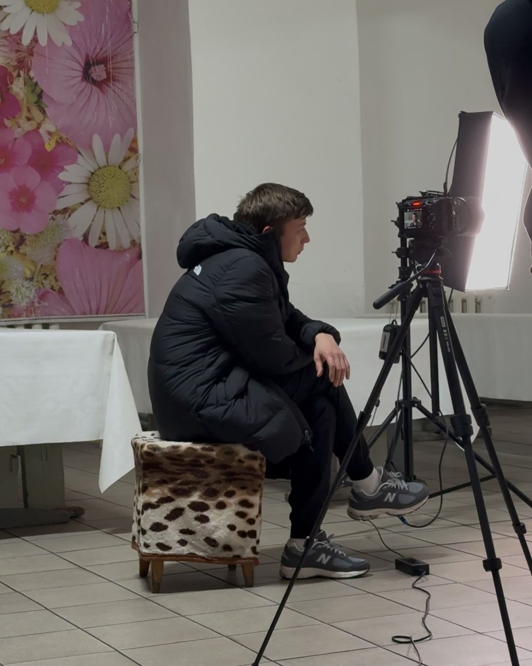 Порнодағы Жаклин МакИннес Вуд Бір секс, екіншісі жалайды, порно онлайн көру