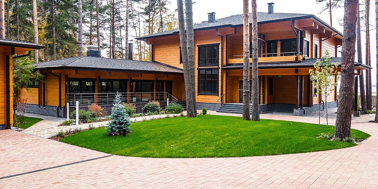 Строим дома из клееного бруса - Цена от 400 тыс. тг. за кв. м. -  Holz-House.kz