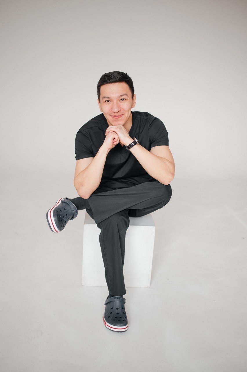 Эндрю Блэйк порно онлайн көру