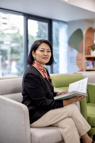 Фотосуреттер, бейнелер, жеке кештер, клубтар, секс Мен студентті қалай ұрдым