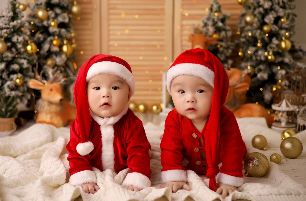 the <b>santa</b> <b>babies</b>.