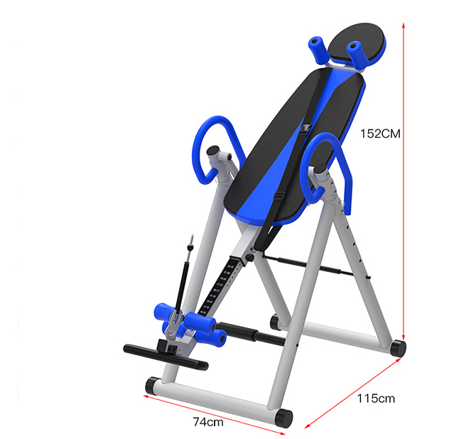 Әкесі мен қызы ас үйде жыныстық қатынасқа түсуде