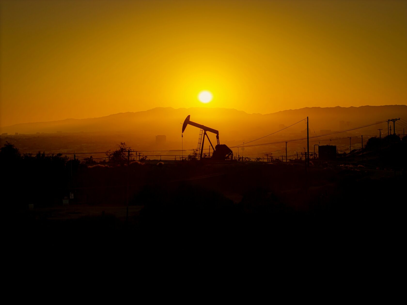 Global energy map and digital infrastructure