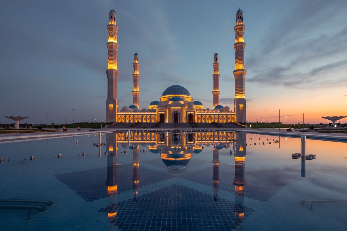 Hazret Sultan Mosque in Astana