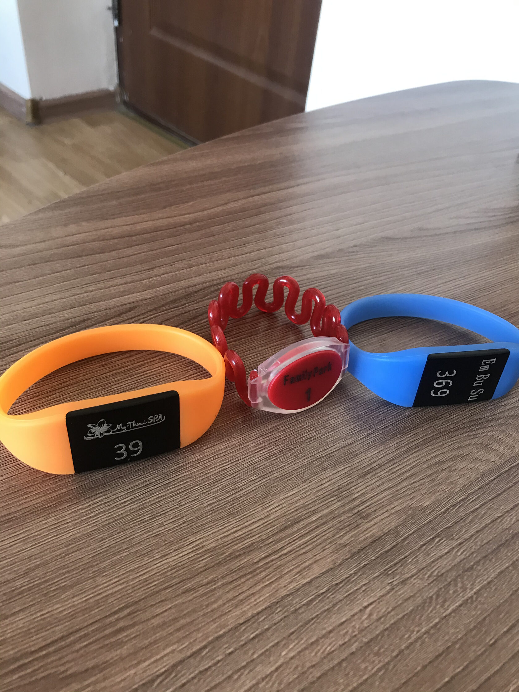 Браслеты для электронного замка