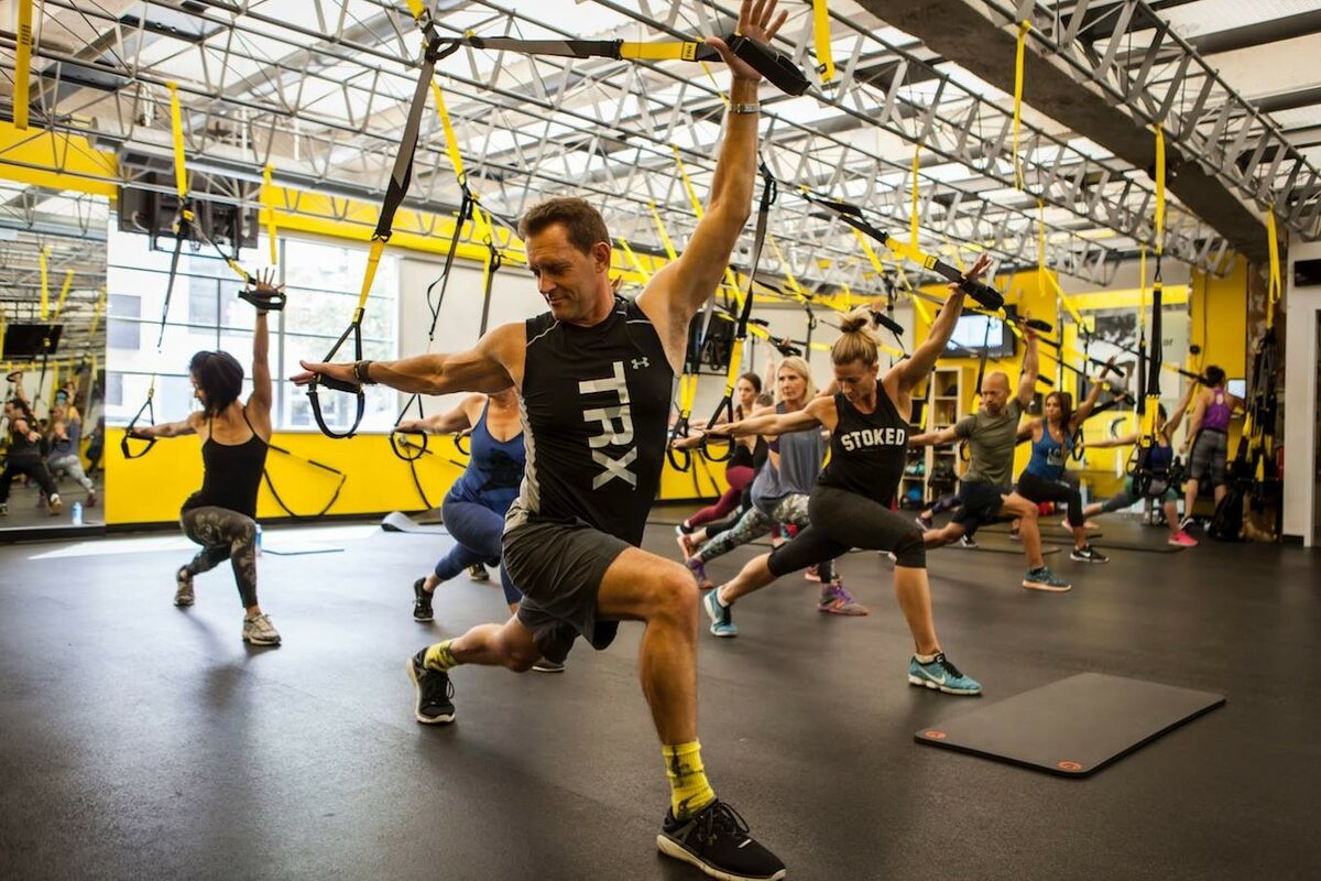 ПЕТЛИ TRX: КАК ПОЯВИЛИСЬ И КАКУЮ МОДЕЛЬ ВЫБРАТЬ?