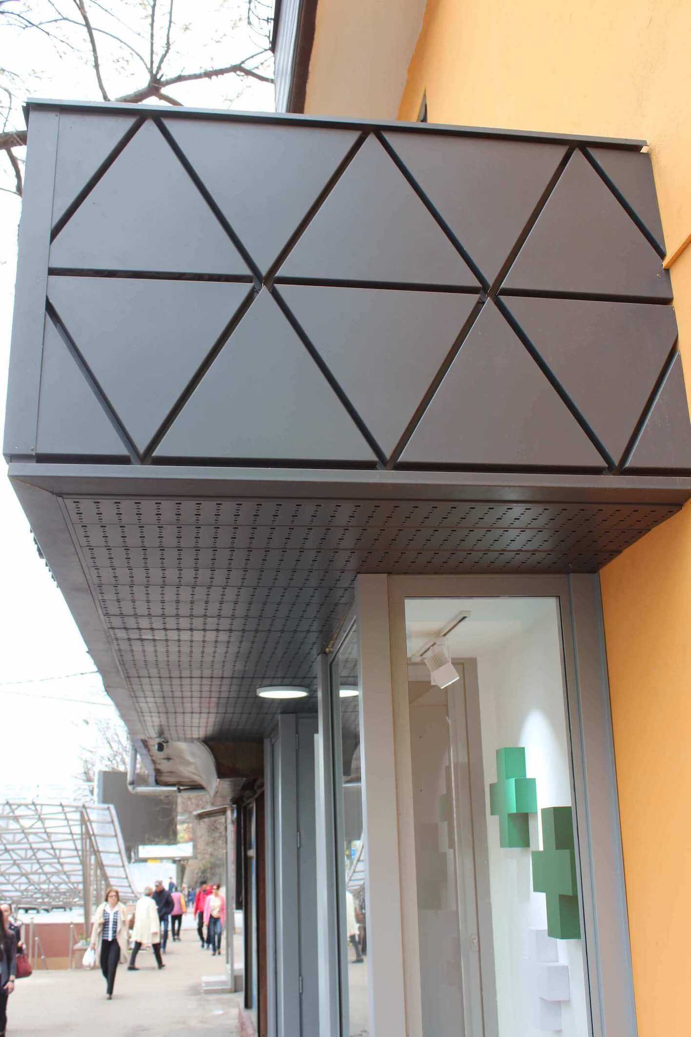 Треугольные алюминиевые фасадные панели