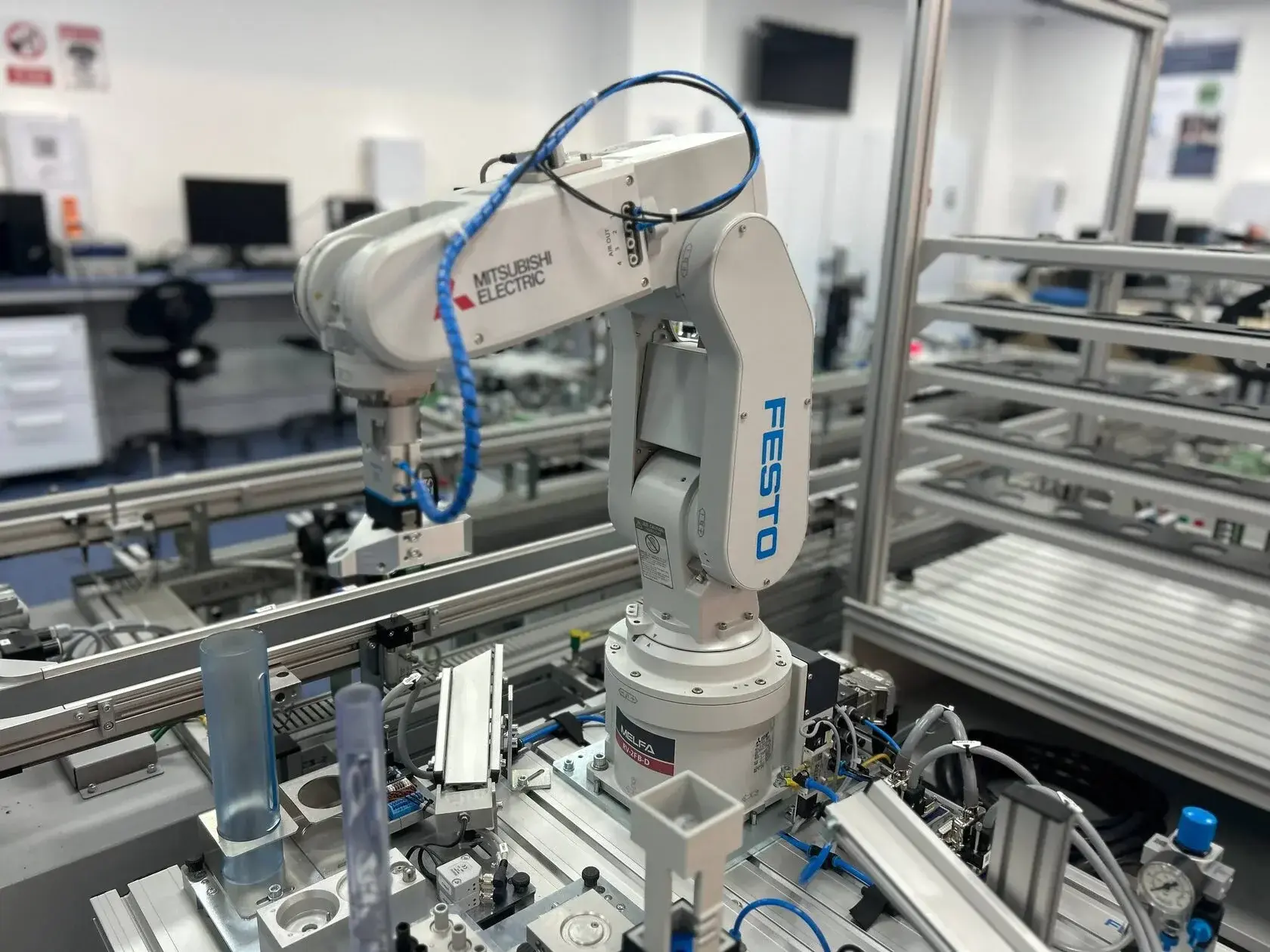 School of Computing and Artificial Intelligence