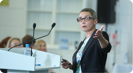 спикер конференции