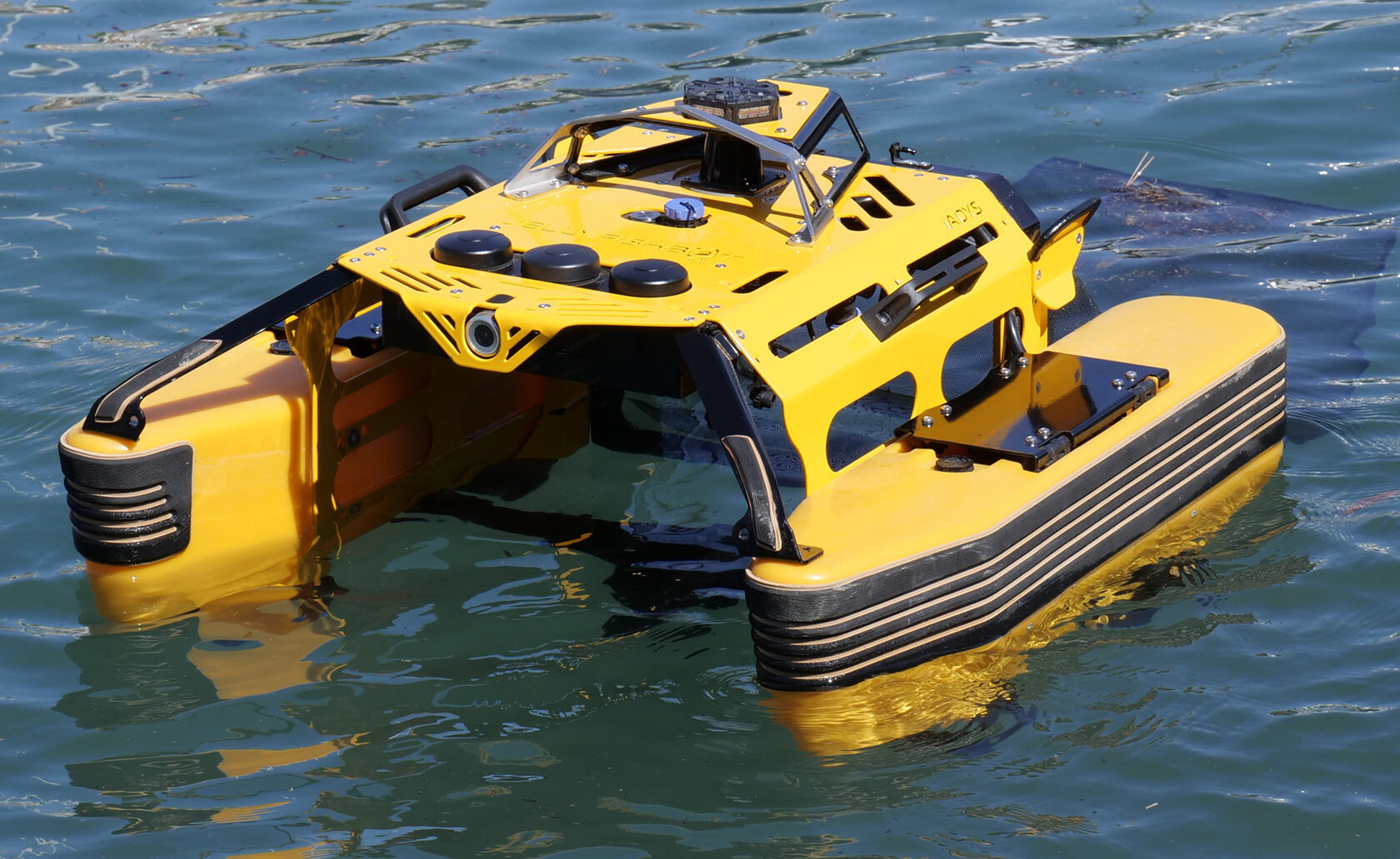 Jellyfishbot Expert+ unmanned surface vehicle