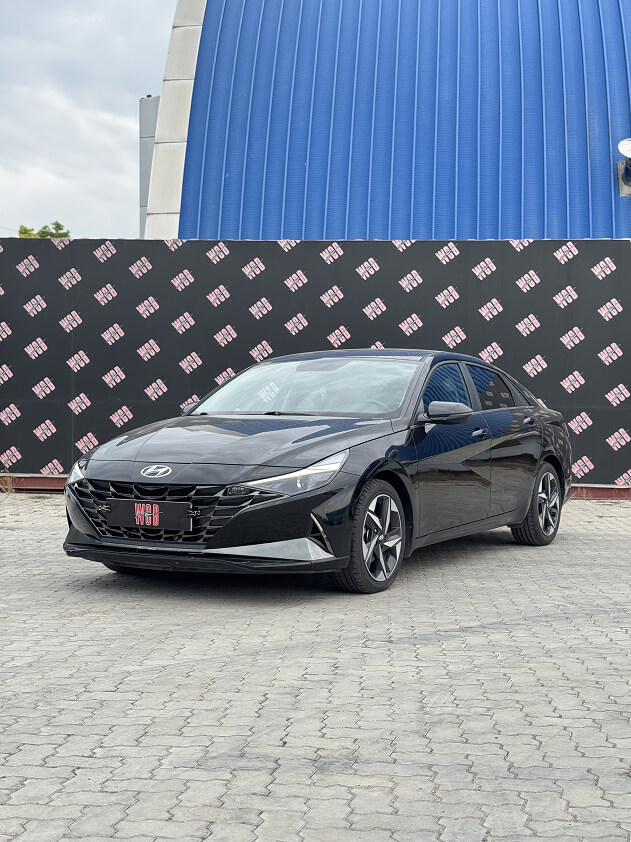 Hyundai Elantra — WCB Rentcar