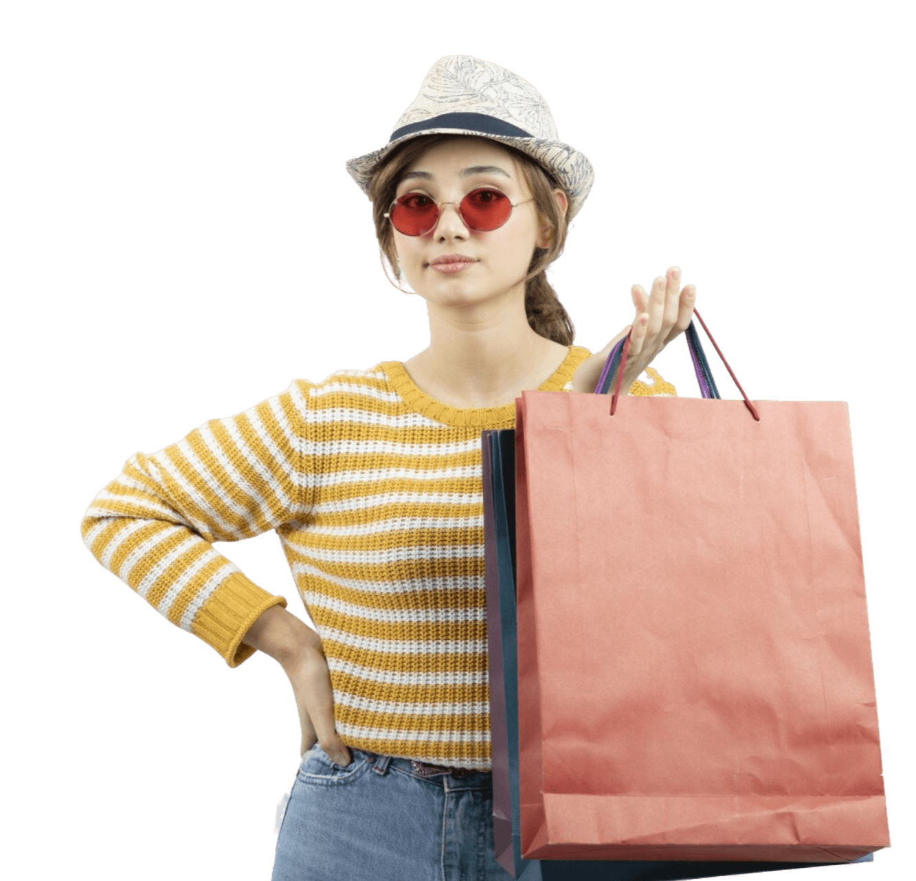 девушка с бумажными пакетами в руке