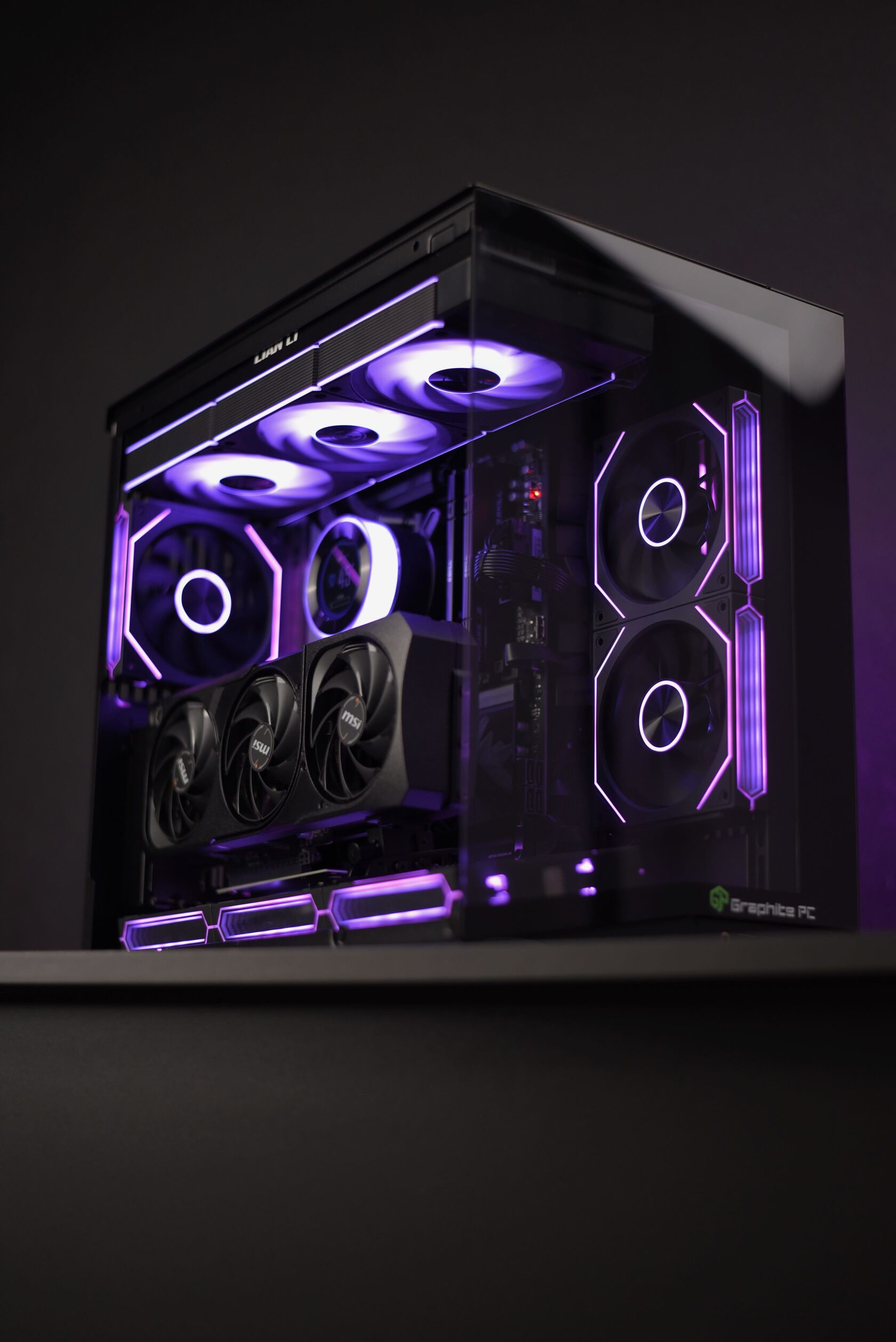 Graphite Pc Graphite PC - Сборка и обслуживание мощных компьютеров